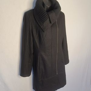 EXPRESS Long Winter Coat. Black, Medium.